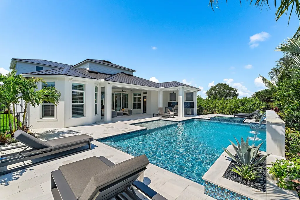 20049 SE Bridgewater Drive Jupiter FL 33458