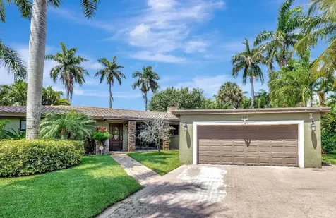 2360 SE 7th Drive Pompano Beach FL 33062