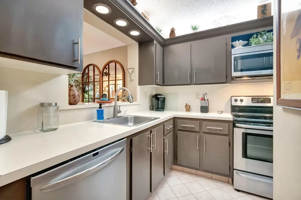 13194 Lucinda Palm Court Delray Beach FL 33484