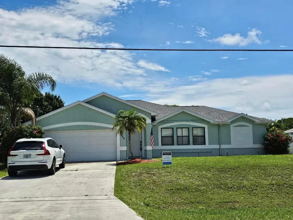 389 SE Whitmore Drive Port St Lucie FL 34984