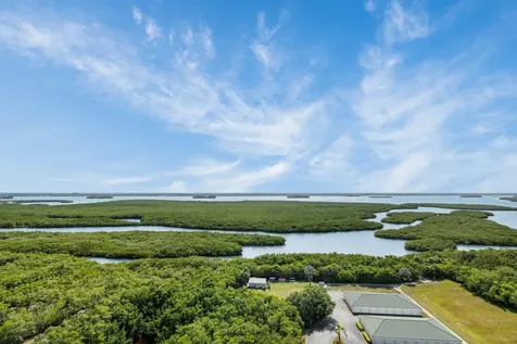 5049 N Highway A1a Hutchinson Island FL 34949