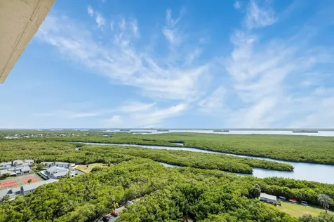 5049 N Highway A1a Hutchinson Island FL 34949