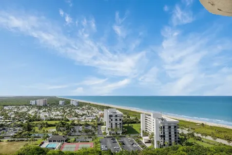 5049 N Highway A1a Hutchinson Island FL 34949