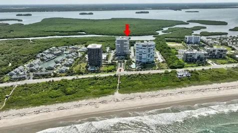 5049 N Highway A1a Hutchinson Island FL 34949