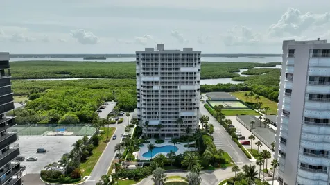 5049 N Highway A1a Hutchinson Island FL 34949