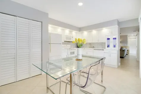 377 Prestwick Lane Palm Beach Gardens FL 33418