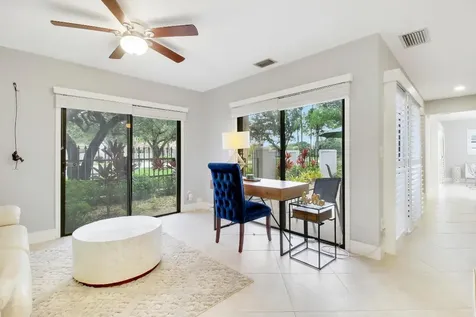 377 Prestwick Lane Palm Beach Gardens FL 33418