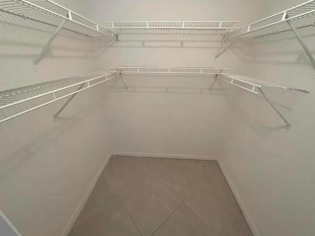 21 Abbey Lane Delray Beach FL 33446