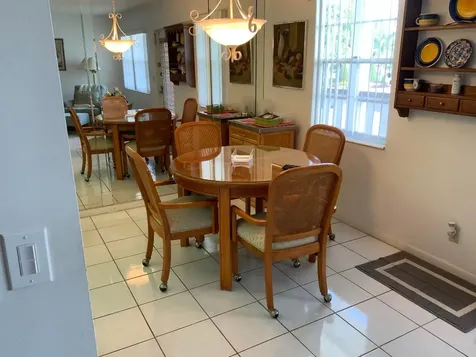 2050 Hythe C Boca Raton FL 33434