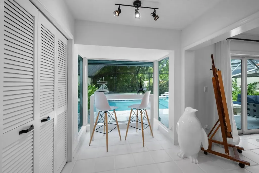 2252 Las Casitas Drive Wellington FL 33414
