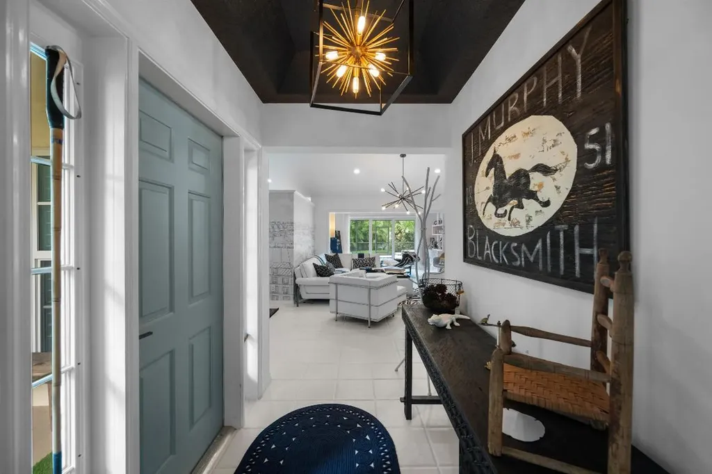 2252 Las Casitas Drive Wellington FL 33414