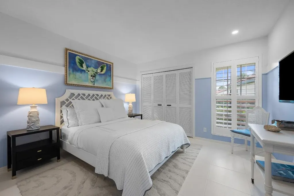 2252 Las Casitas Drive Wellington FL 33414