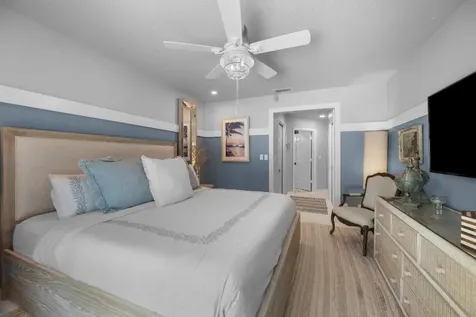 2252 Las Casitas Drive Wellington FL 33414