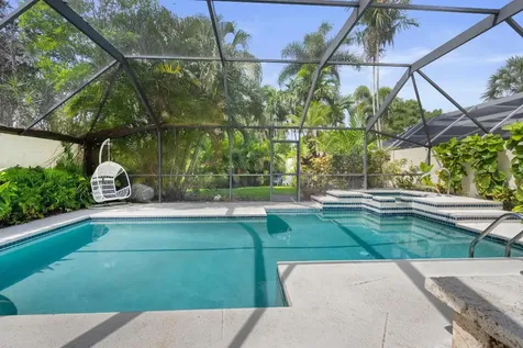 2252 Las Casitas Drive Wellington FL 33414