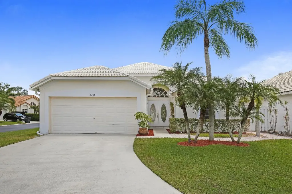 2706 Fairway Cove Court Wellington FL 33414