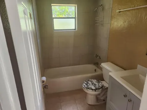 134 W 24th Street Riviera Beach FL 33404