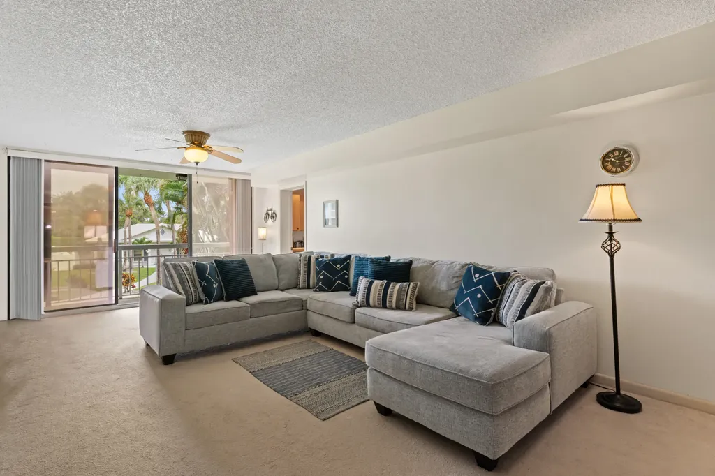 2621 Village Boulevard West Palm Beach FL 33409