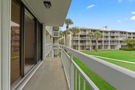 2621 Village Boulevard West Palm Beach FL 33409