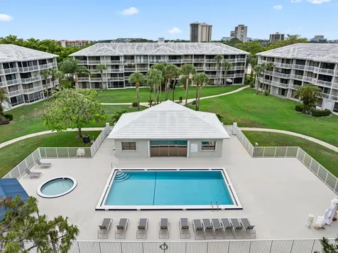 2621 Village Boulevard West Palm Beach FL 33409