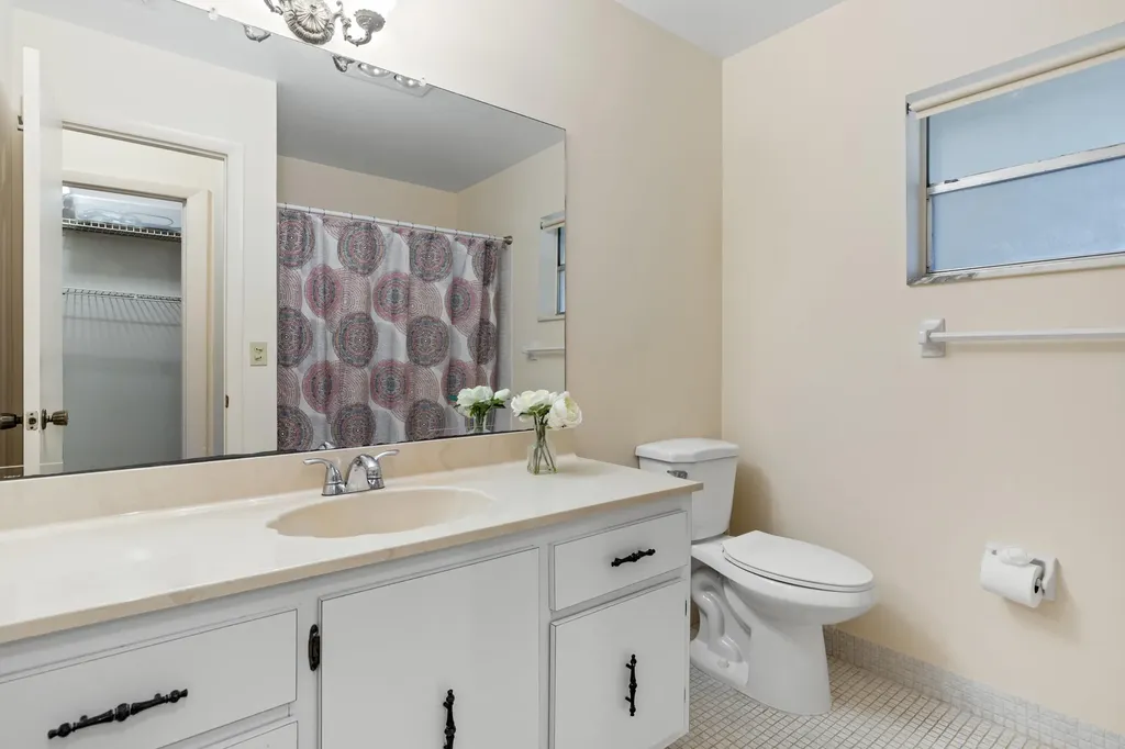 13623 Via Aurora Delray Beach FL 33484