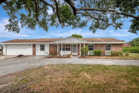 201 Rex Court Palm Springs FL 33461
