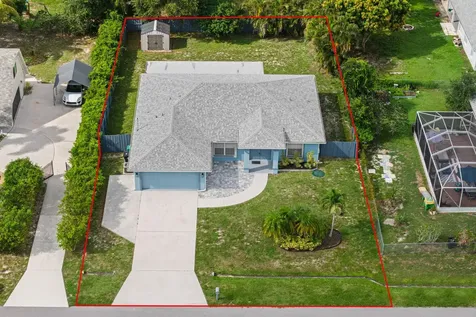 924 SW Abingdon Avenue Port St Lucie FL 34953