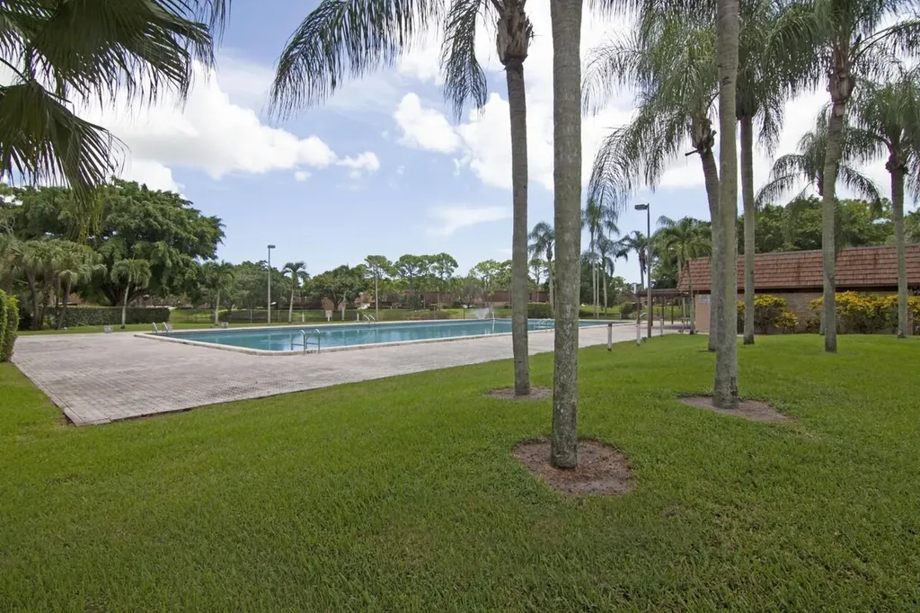 2218 22nd Lane Greenacres FL 33463