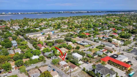 701 S J Street Lake Worth Beach FL 33460