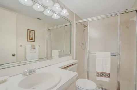 331 Knotty Pine Circle Greenacres FL 33463