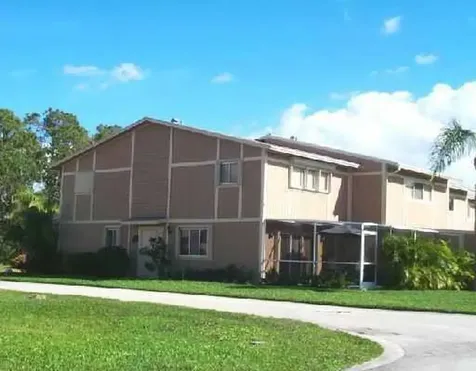 65 Maplecrest Circle Jupiter FL 33458