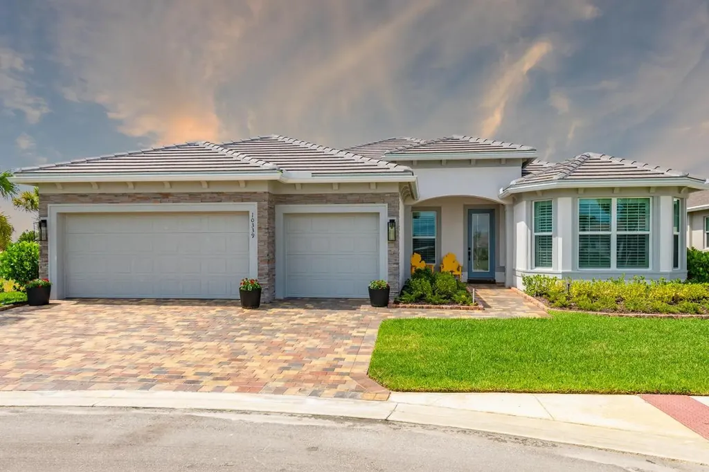 10339 SW Tetian Drive Port St Lucie FL 34987