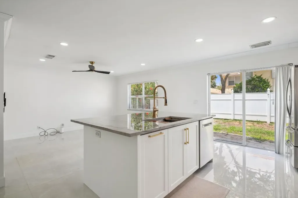 3460 Commodore Court West Palm Beach FL 33411