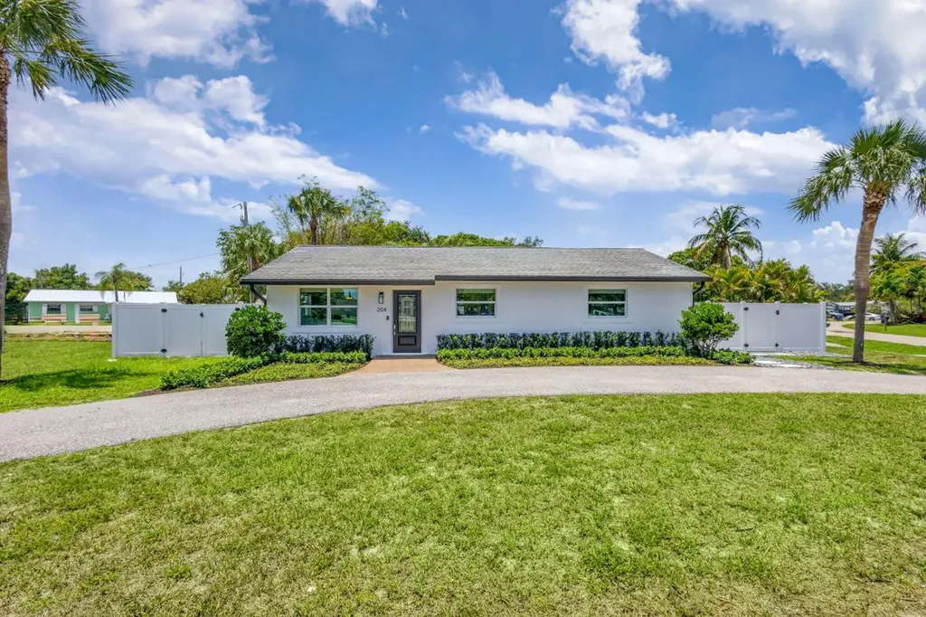 204 W Whitney Drive Jupiter FL 33458