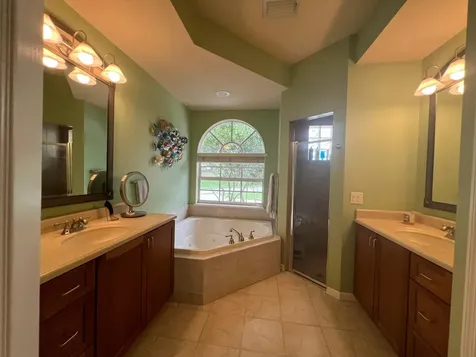 4292 SE Rainbows End Stuart FL 34997