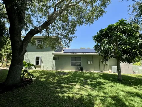 4292 SE Rainbows End Stuart FL 34997