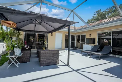 9132 Sun Terrace Circle Palm Beach Gardens FL 33403