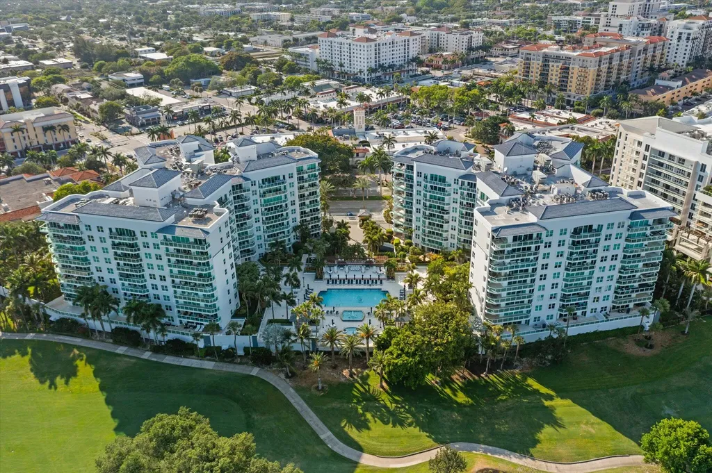 550 SE Mizner Boulevard Boca Raton FL 33432