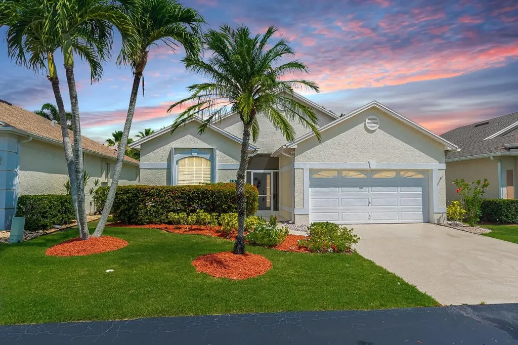 590 NW Cortina Lane Port St Lucie FL 34986