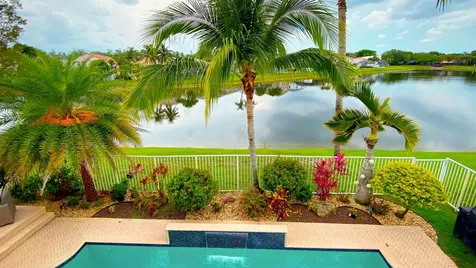 6489 Marbletree Lane Lake Worth FL 33467