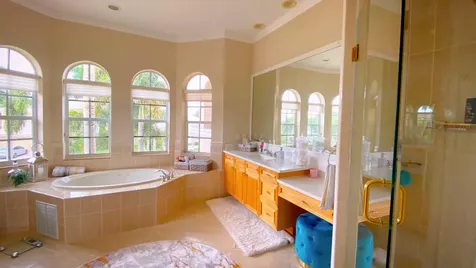 6489 Marbletree Lane Lake Worth FL 33467