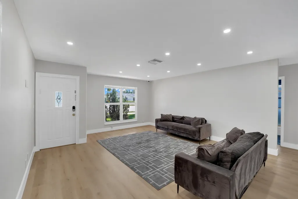 600 NW 12th Avenue Boca Raton FL 33486