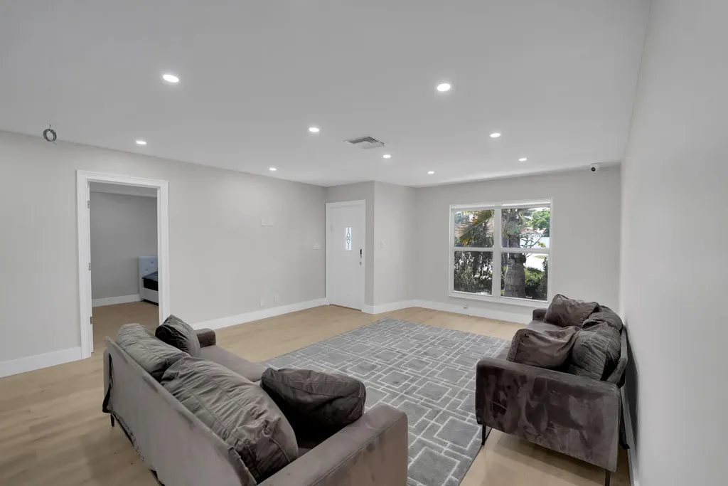 600 NW 12th Avenue Boca Raton FL 33486