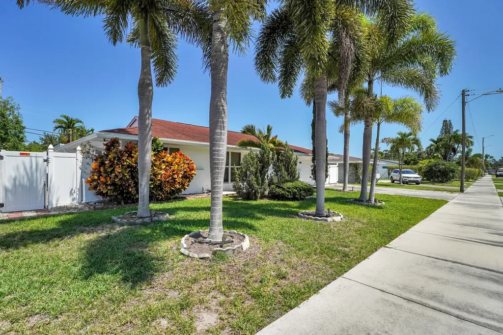 600 NW 12th Avenue Boca Raton FL 33486