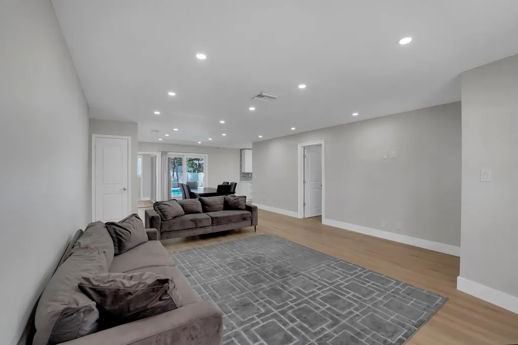 600 NW 12th Avenue Boca Raton FL 33486