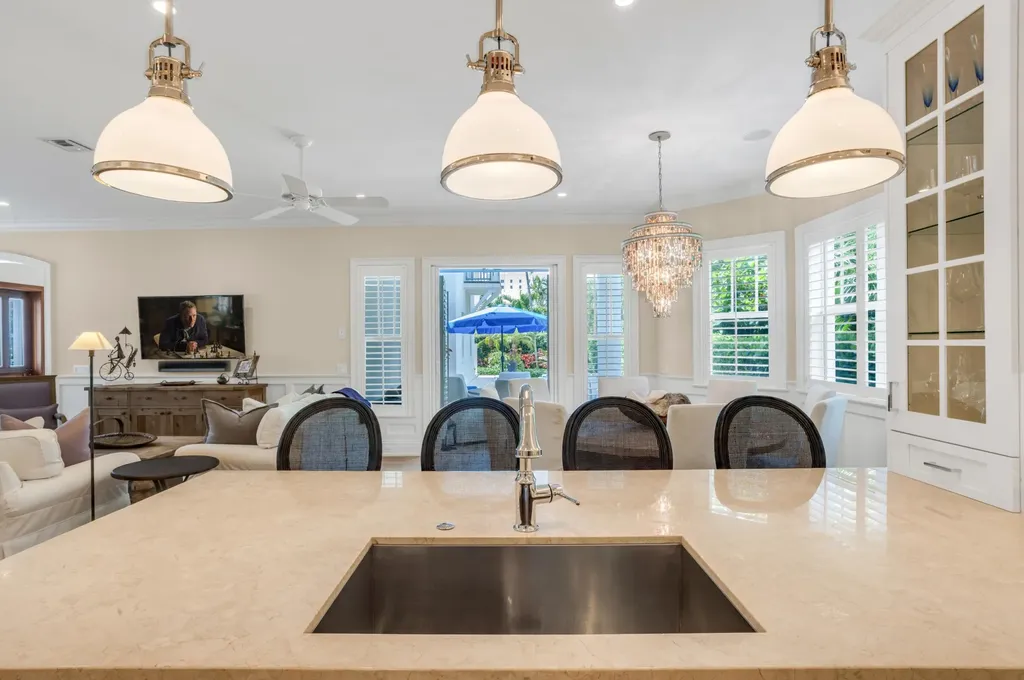 110 Sea Lane Delray Beach FL 33483