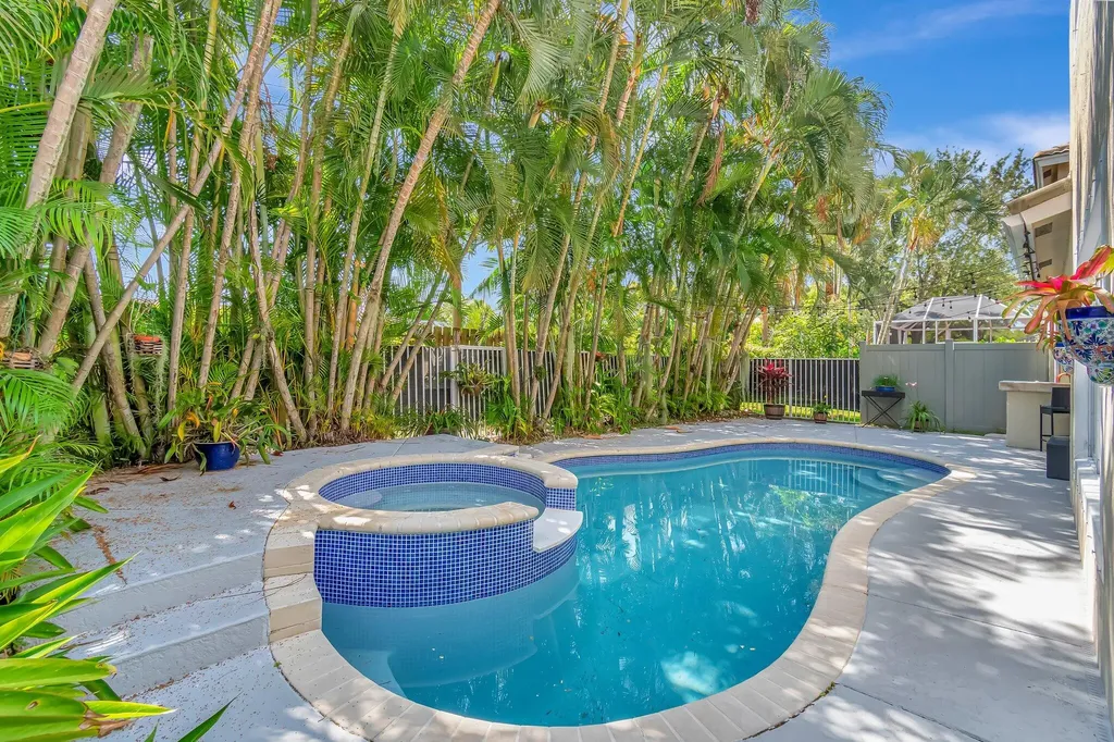 6788 Hendry Drive Lake Worth FL 33463