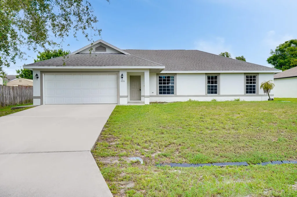 4286 SW Carl Street Port St Lucie FL 34953