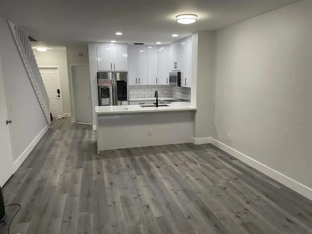 12171 SW 4th Street Pembroke Pines FL 33025