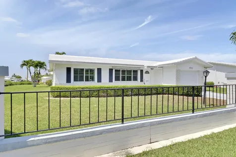 1703 SW 22nd Way Boynton Beach FL 33426