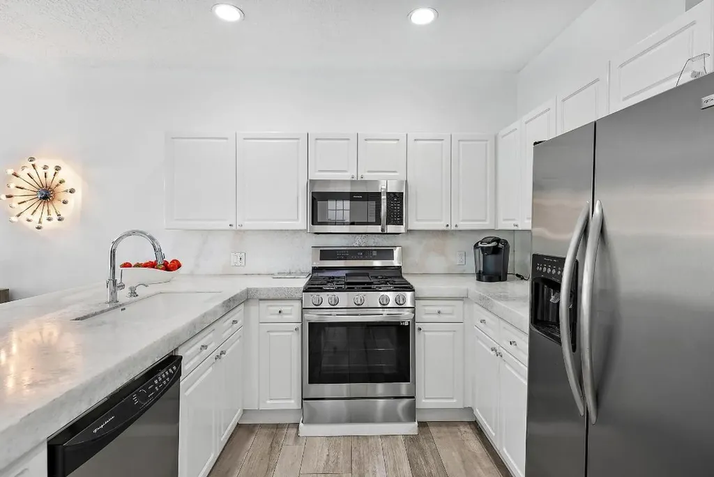 8208 Heritage Club Drive West Palm Beach FL 33412
